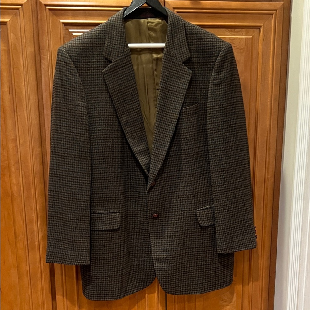 Men's Brown Checkered Blazer